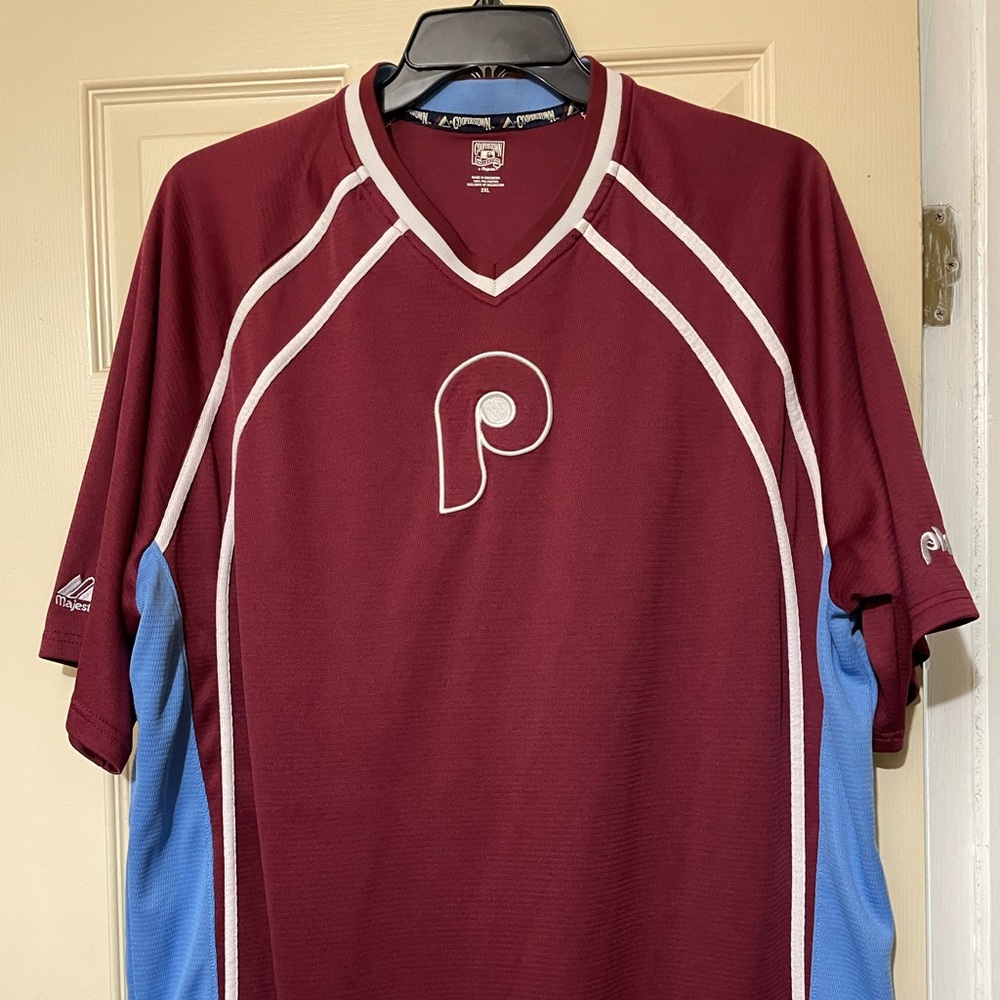 Vintage Philadelphia Phillies jersey.